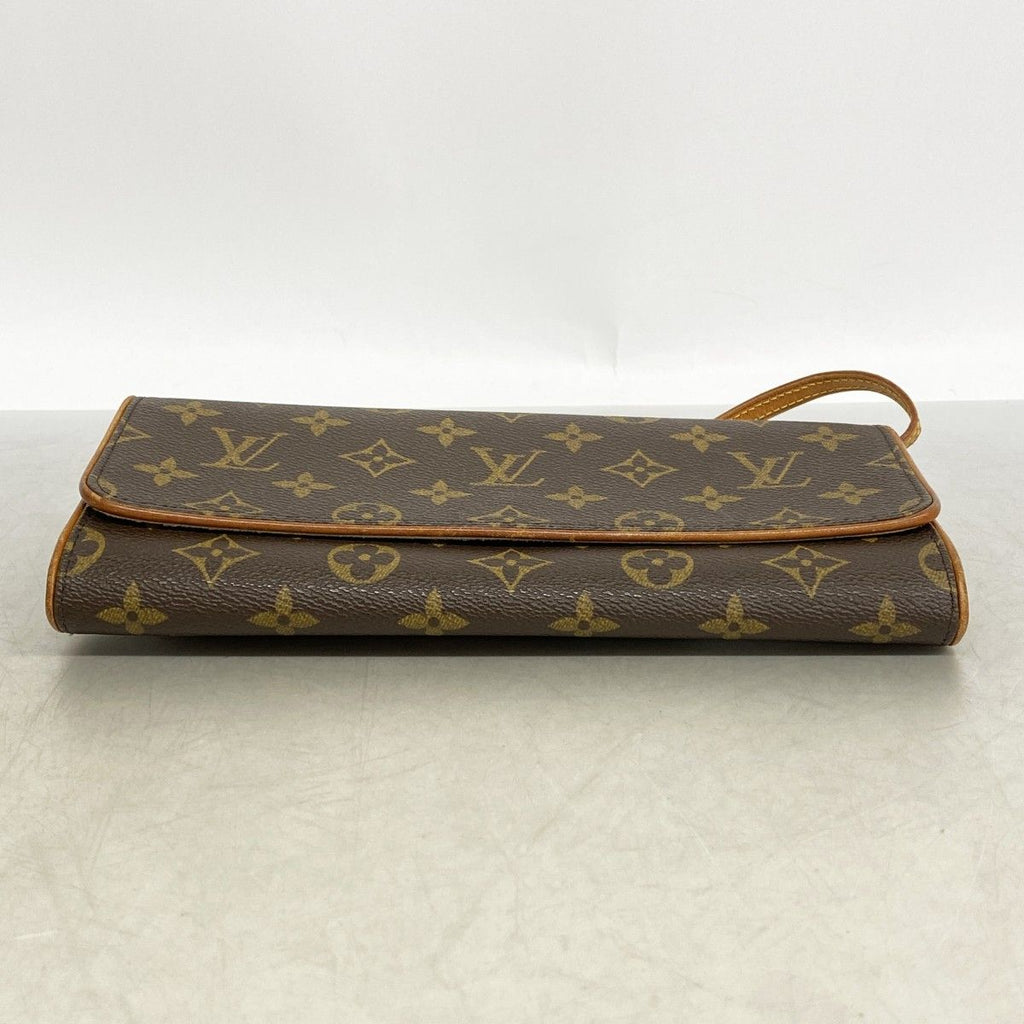 Louis Vuitton Shoulder Bag Monogram Pochette Twin GM Brown — view 3