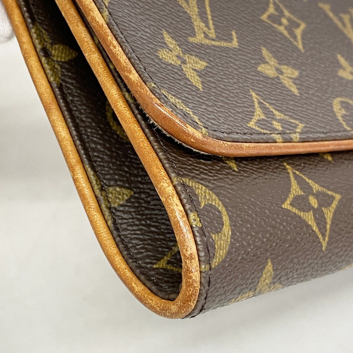 Louis Vuitton Shoulder Bag Monogram Pochette Twin GM Brown — view 7