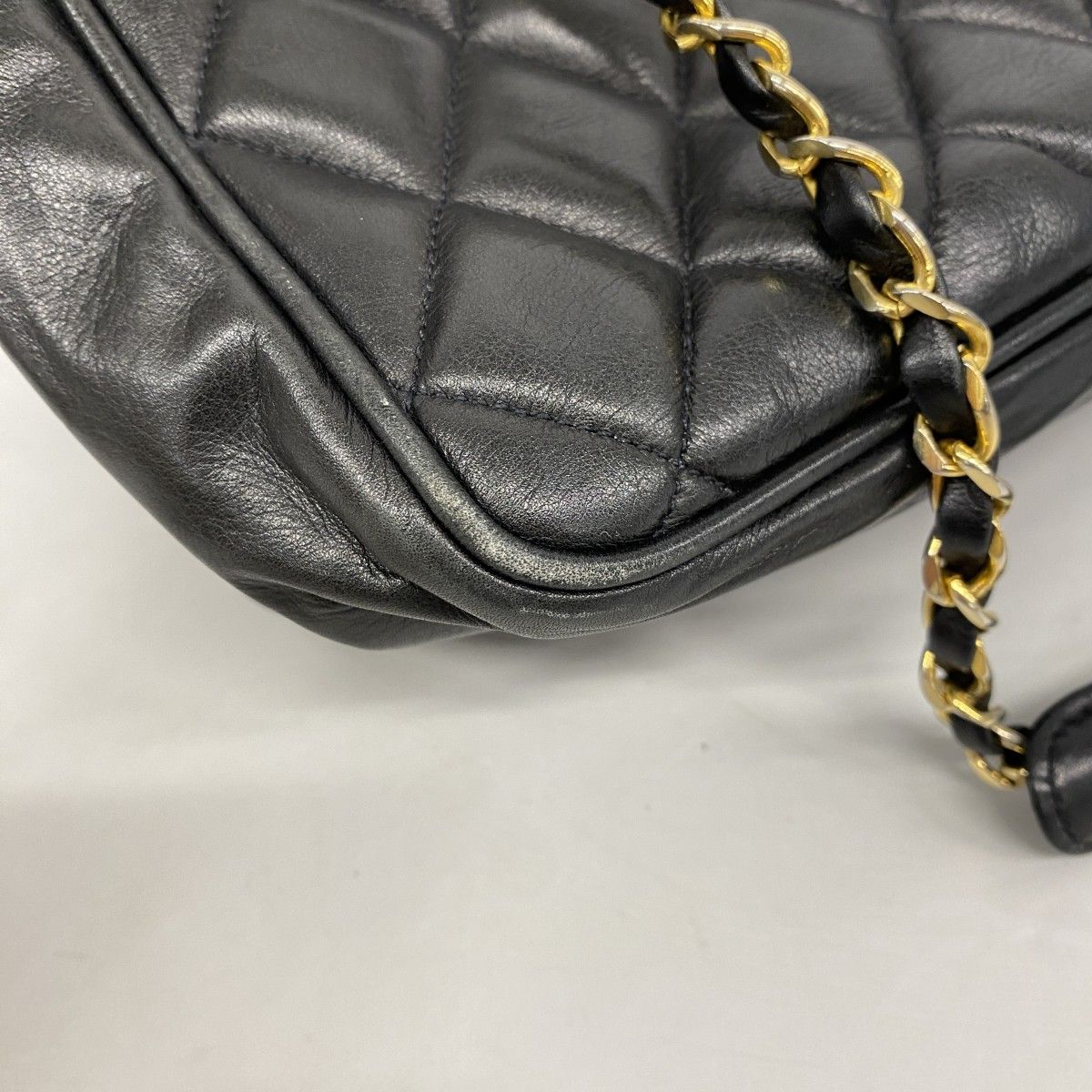 Chanel Shoulder Bag Quilted Lambskin Black Gold — view 7