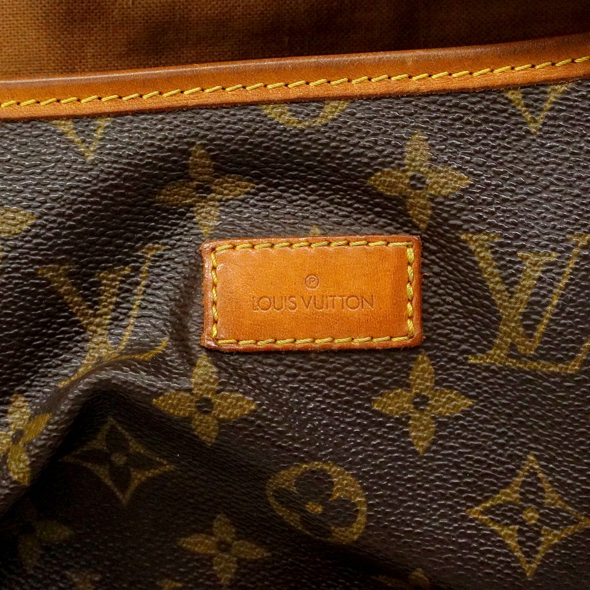 Louis Vuitton Shoulder Bag Monogram Saumur 35 Brown — view 5