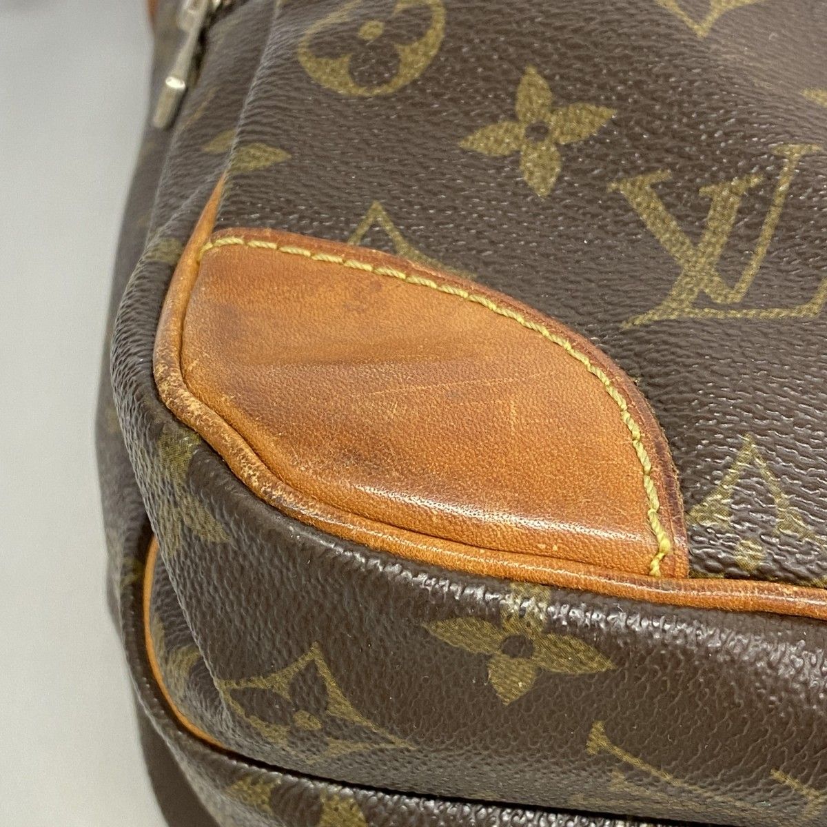 Louis Vuitton Shoulder Bag Monogram Amazon GM Brown — view 6