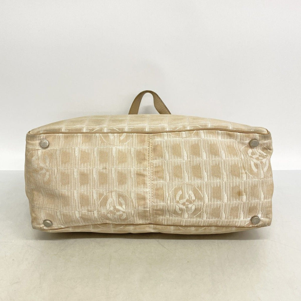 Chanel Tote New Travel Nylon Beige Silver — view 3