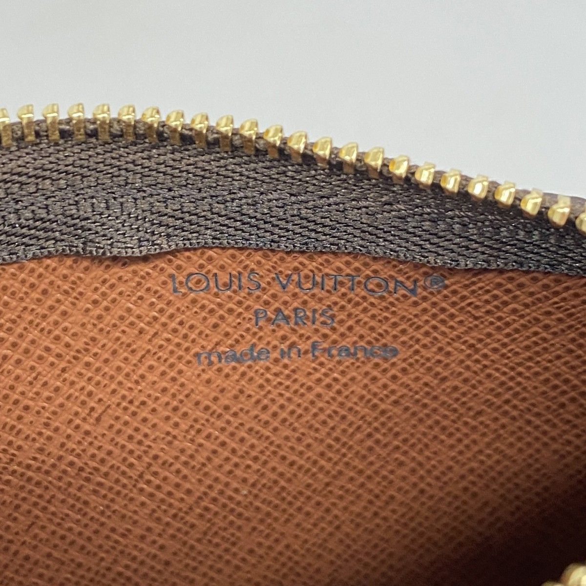 Louis Vuitton Coin Case Monogram Pochette Cles Brown — view 4