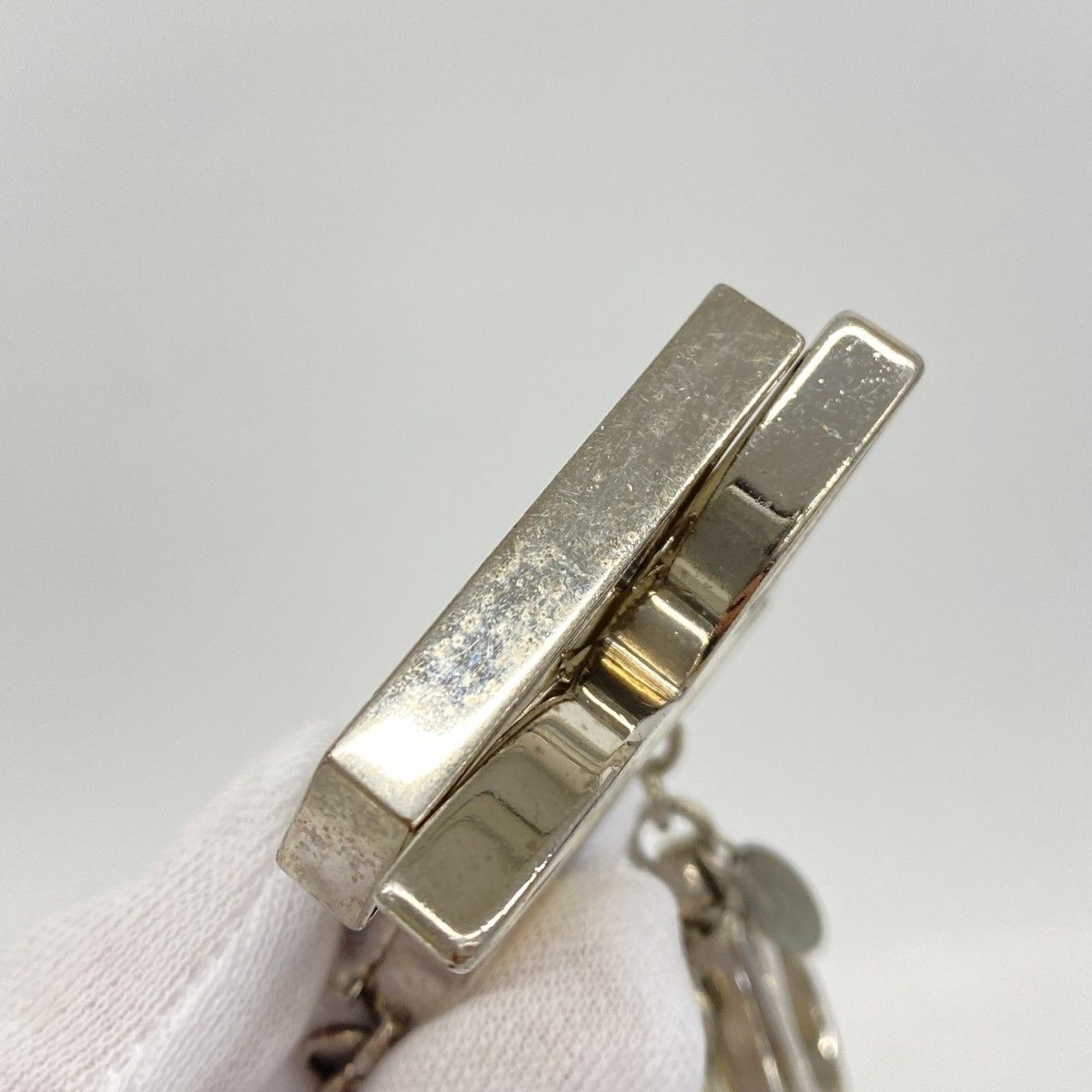 Louis Vuitton Key Holder Charm Epi Bijou Sac Four le Doux Yvoire — view 4