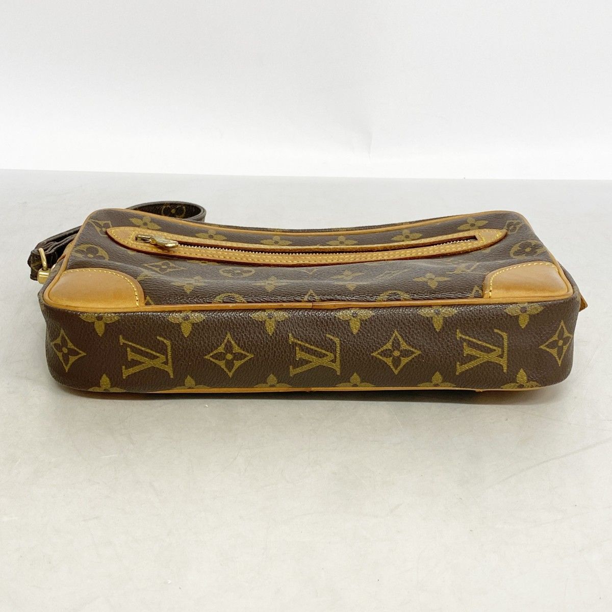 Louis Vuitton Clutch Monogram Marly Dragonne GM Brown — view 3