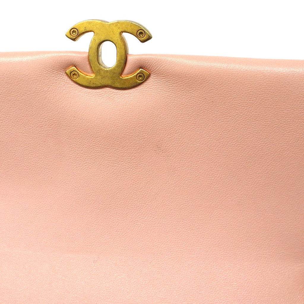 Chanel Shoulder Bag Quilted Lambskin Pink Gold — view 9