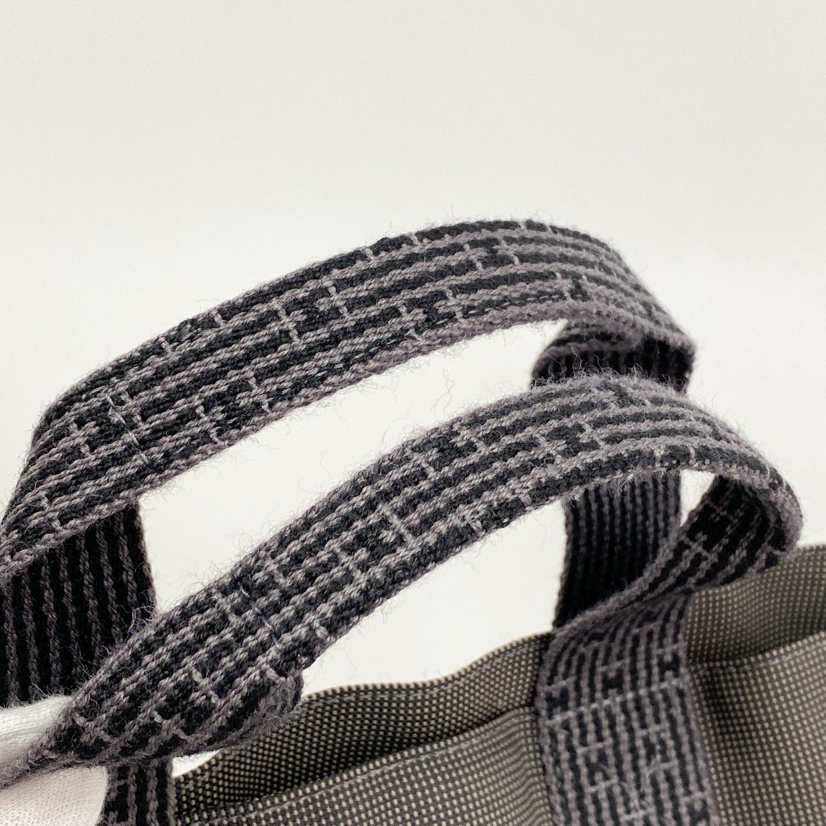 Hermes Tote Her Line Cabas Canvas Gray Silver — view 7