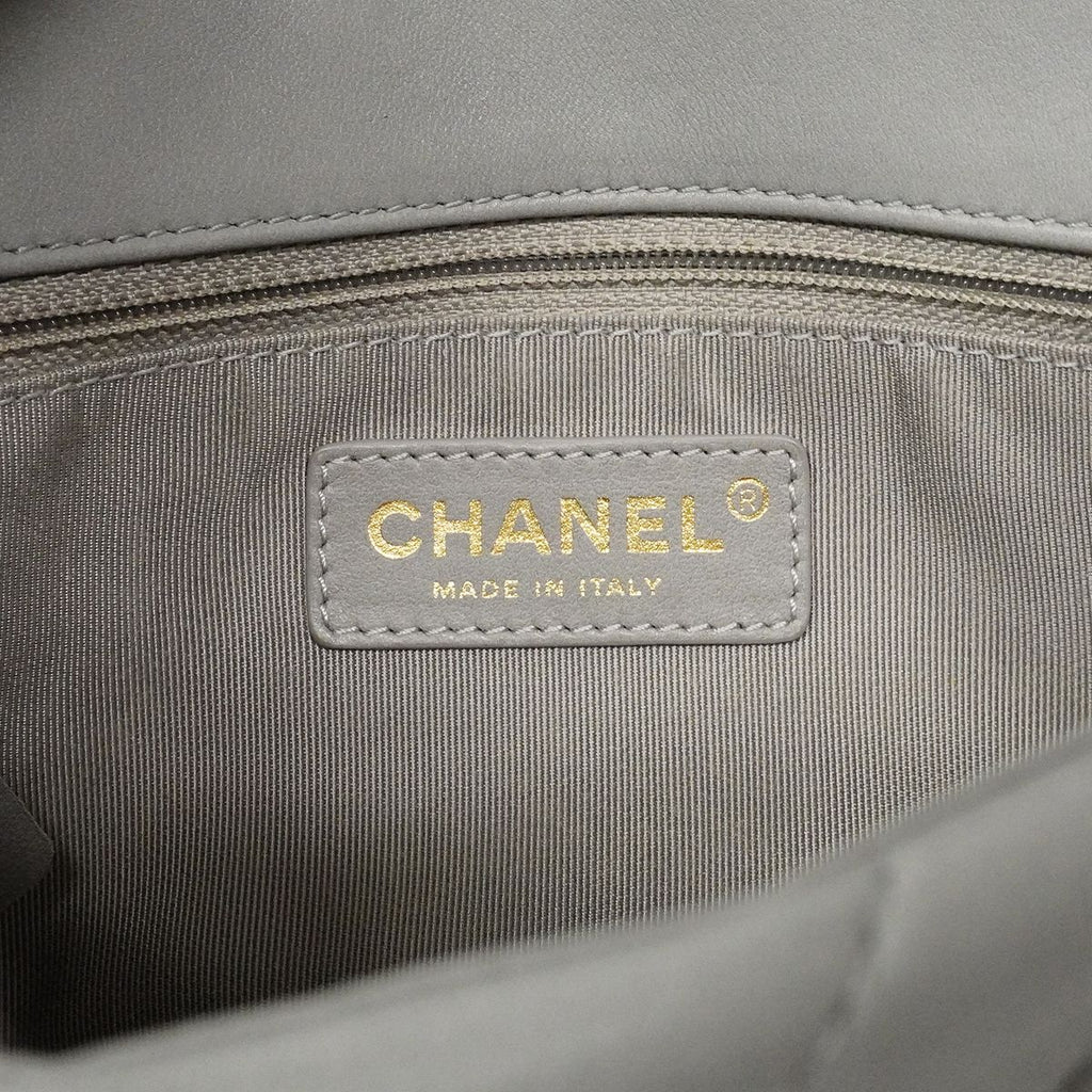 Chanel Shoulder Bag Che Blanc Lambskin Gray Gold — view 5
