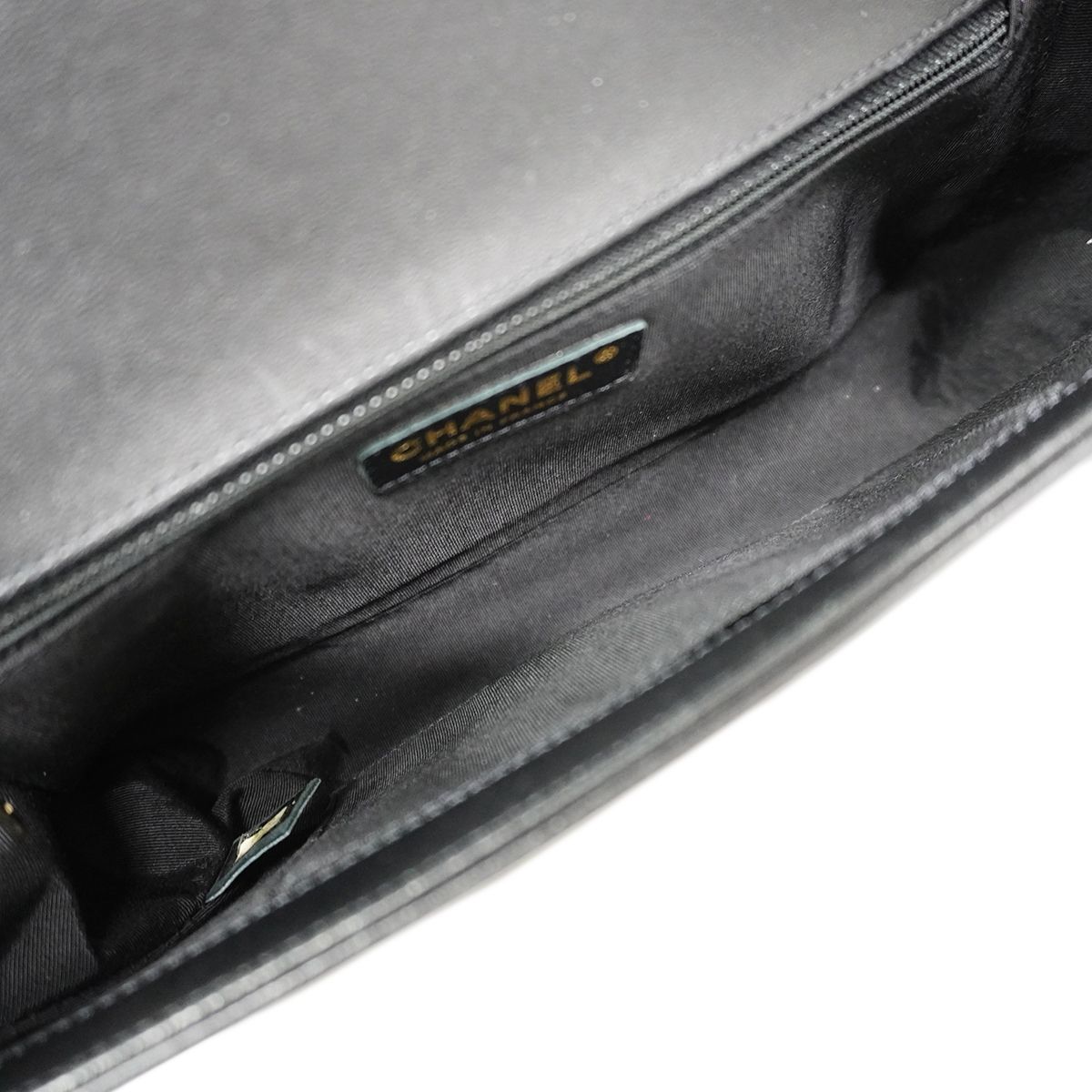 Chanel Shoulder Bag Boy Lambskin Black Champagne Gold — view 4