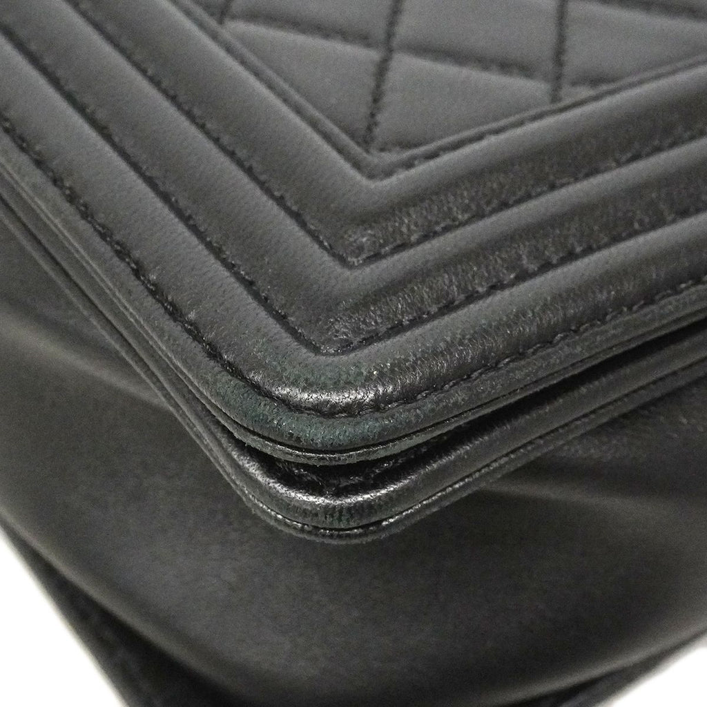 Chanel Shoulder Bag Boy Lambskin Black Champagne Gold — view 6