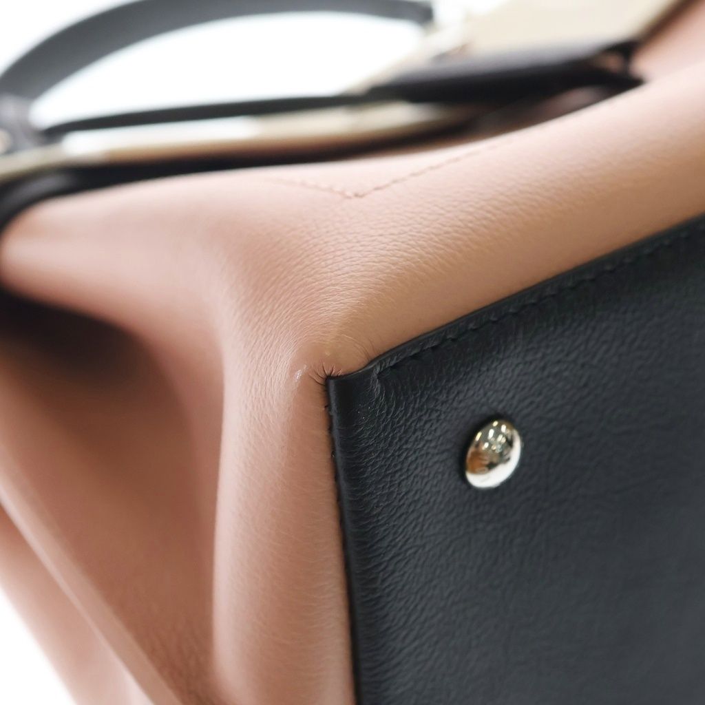 Louis Vuitton Lockme Mm Lo Zubare Blanc Might Noir Handbag Pink White Black — view 5