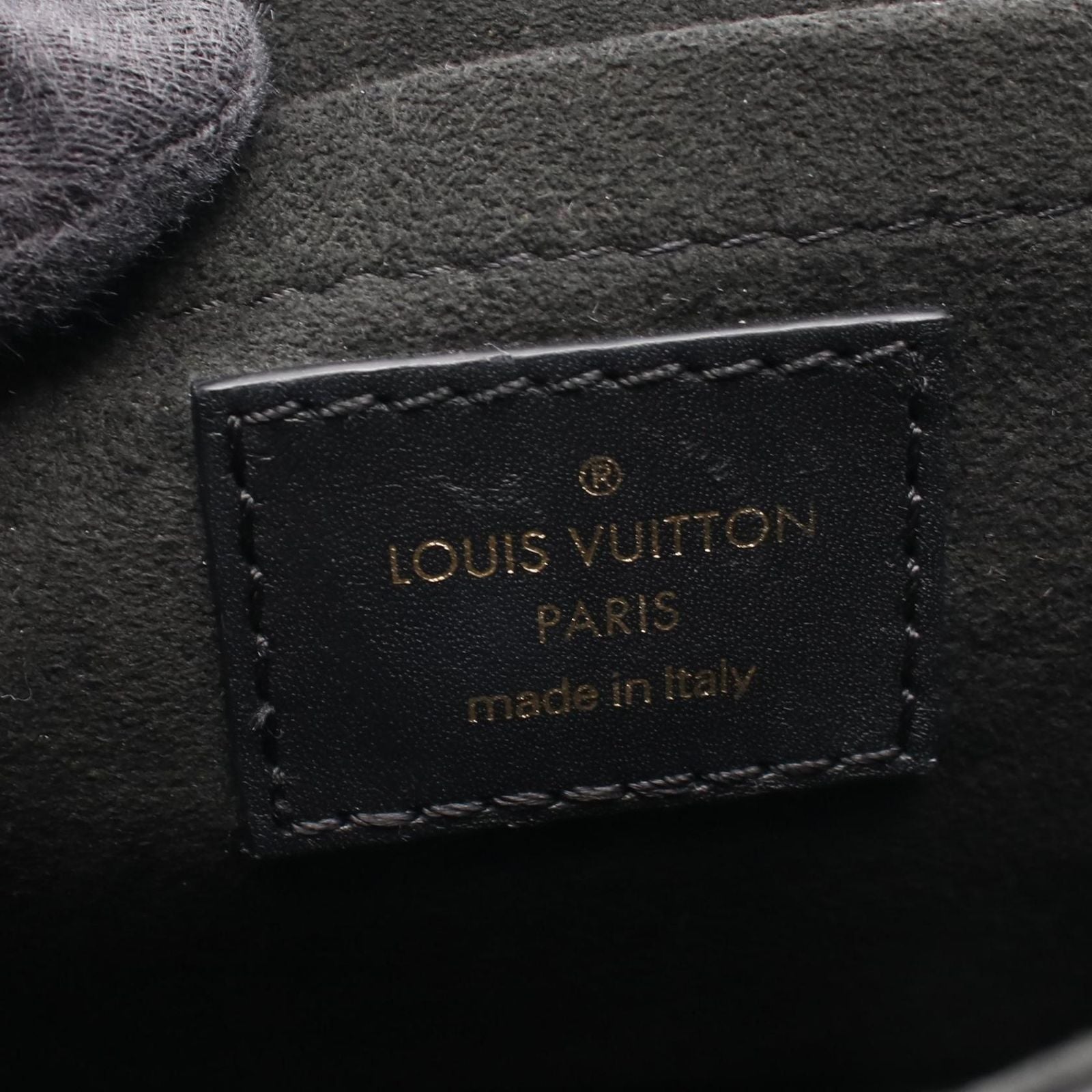 Louis Vuitton Shoulder Bag New Wave Chain MM Noir Leather — view 4