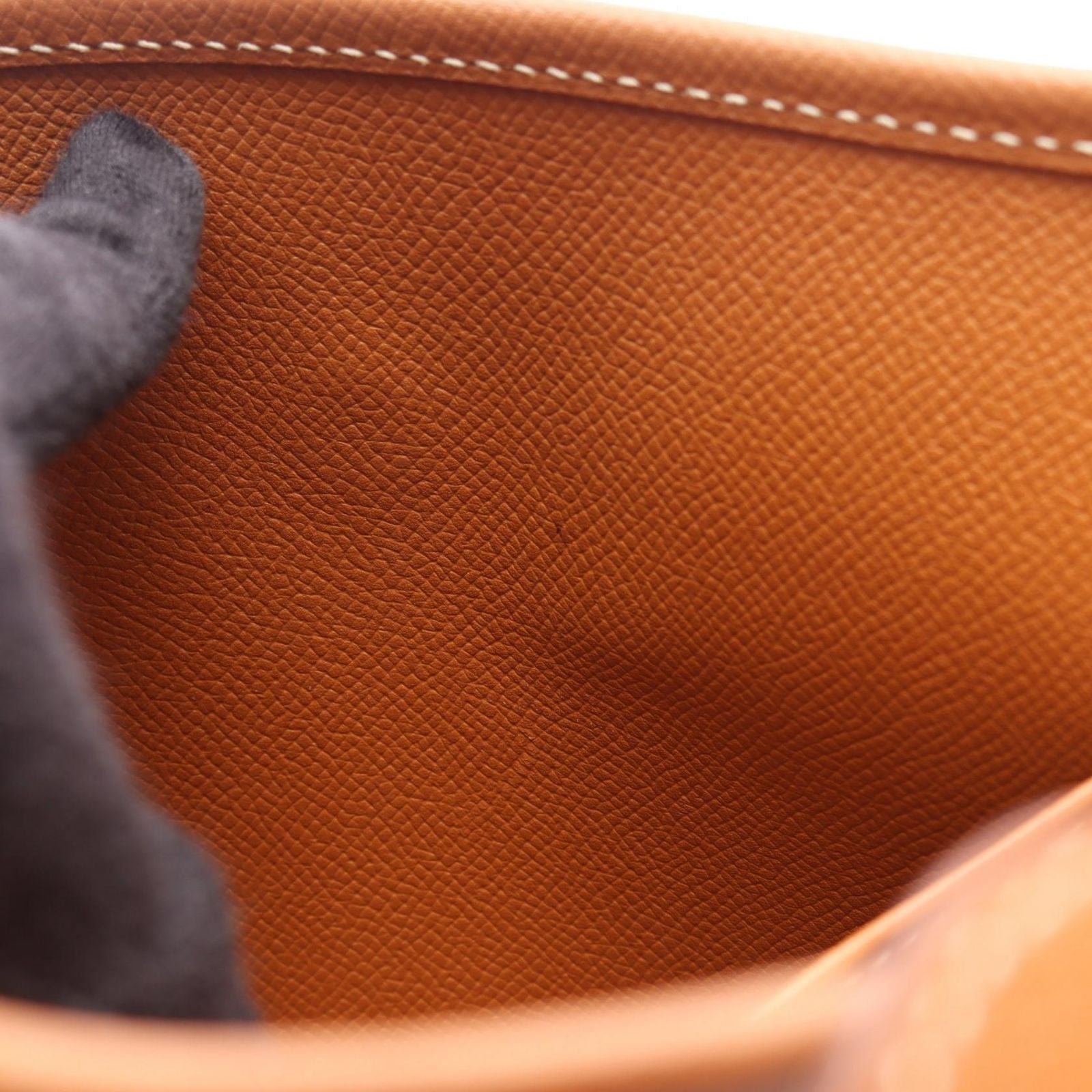 Hermes Shoulder Bag Evelyne 1 PM Gold Leather — view 8