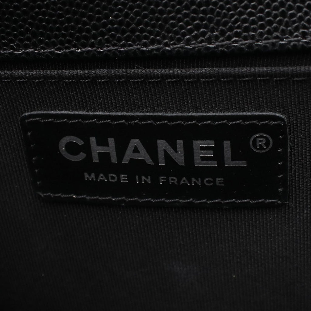 Chanel Shoulder Bag Boy Black Caviar Leather Boy Chain — view 4