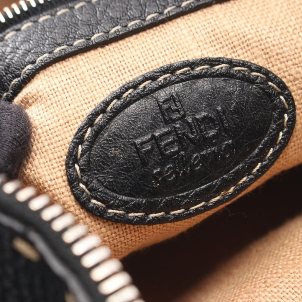 Fendi Shoulder Bag Selleria Black Leather — view 4