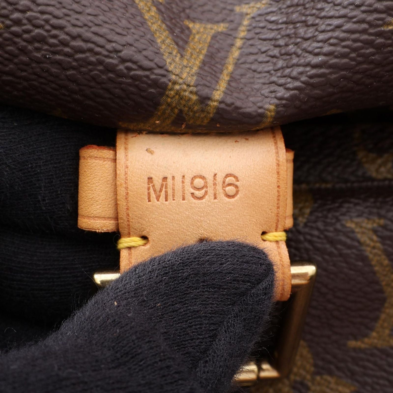 Louis Vuitton Backpack Montsouris GM Canvas Leather — view 5