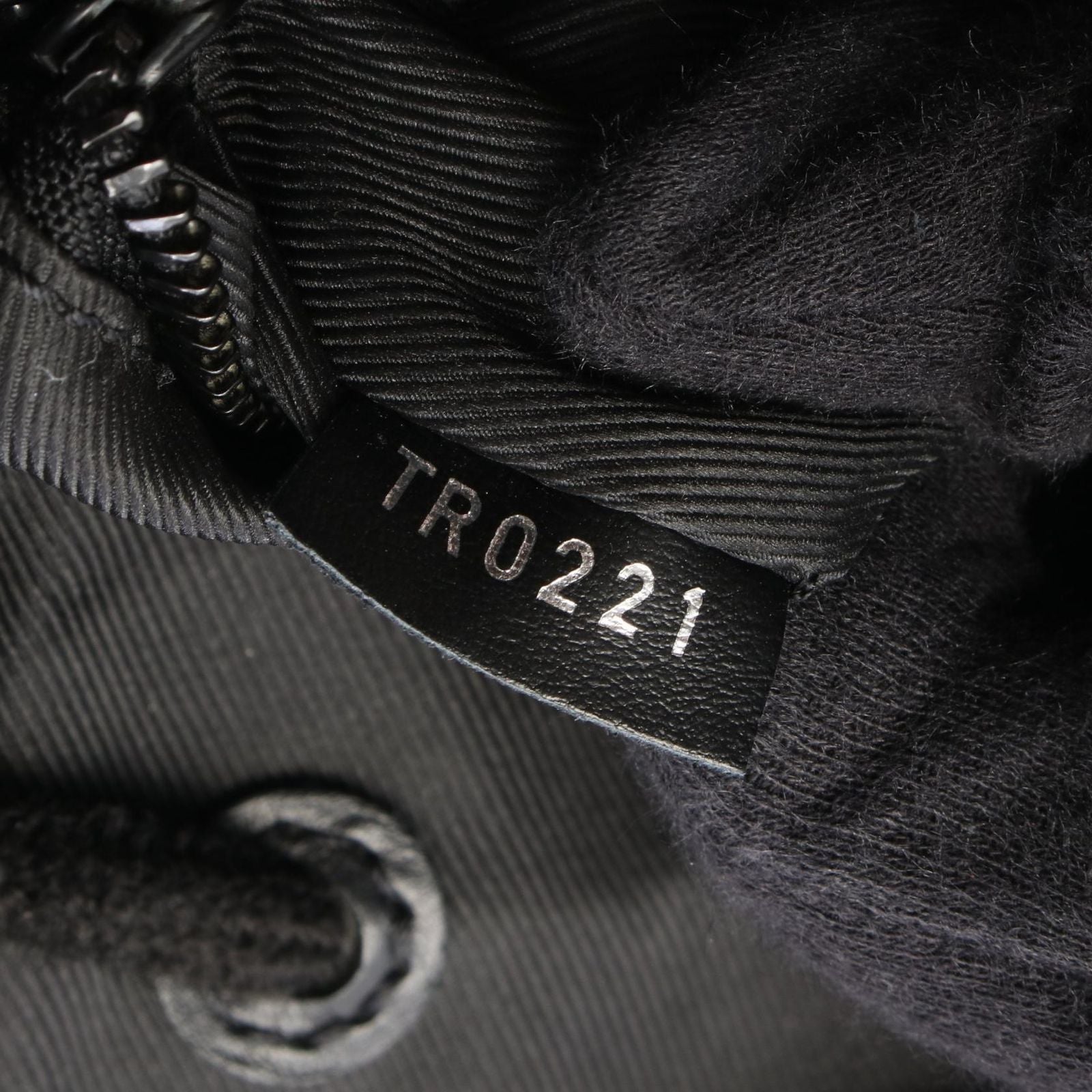 Louis Vuitton Backpack Christopher MM Monogram Taurillon Noir Leather — view 5