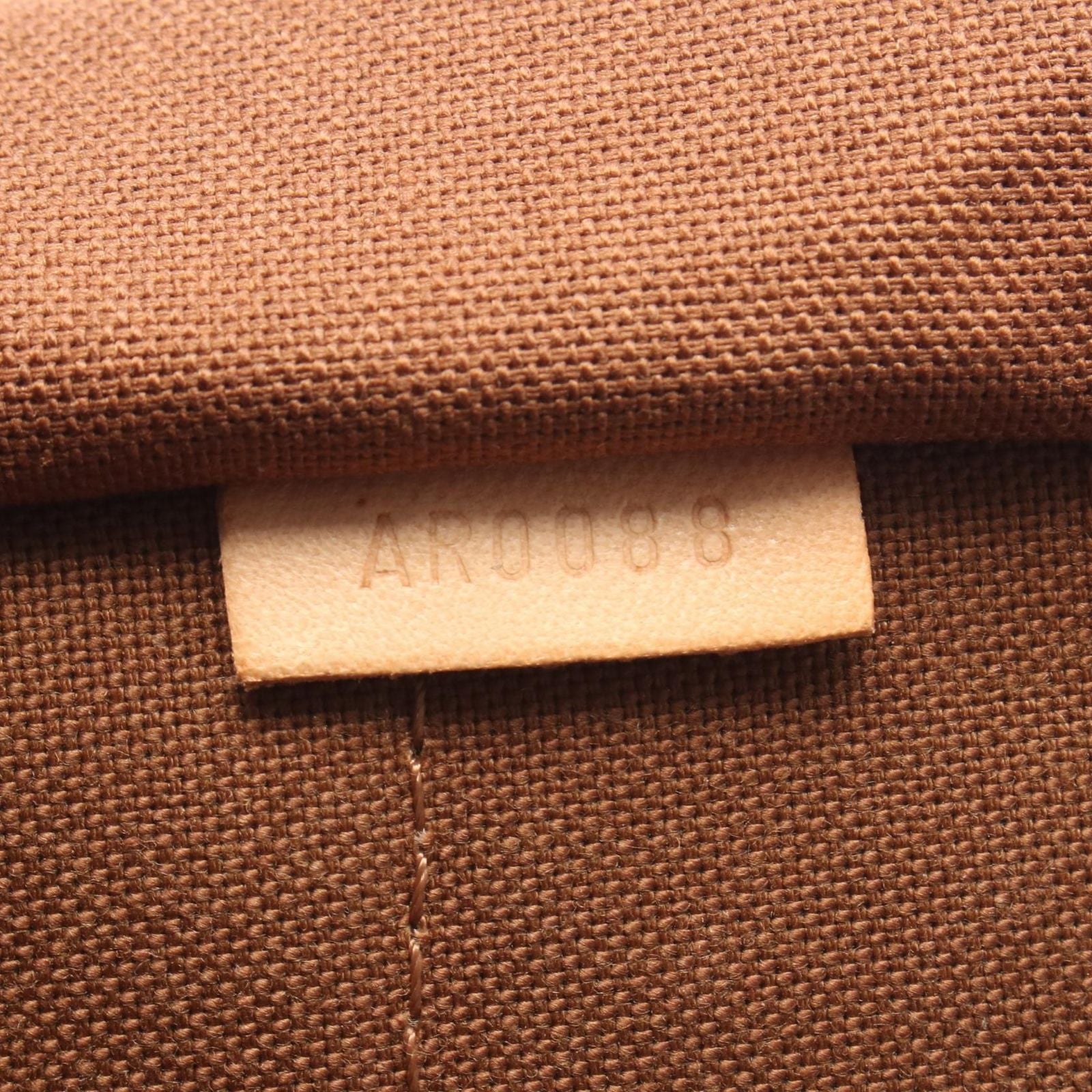 Louis Vuitton Shoulder Bag Montorgueil PM Monogram Canvas Leather — view 5