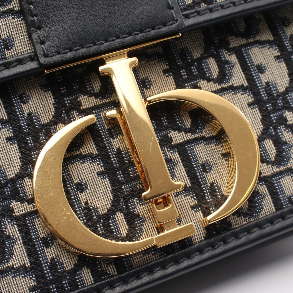 Dior Shoulder Bag 30 Montaigne Oblique Jacquard Navy Canvas Leather — view 6