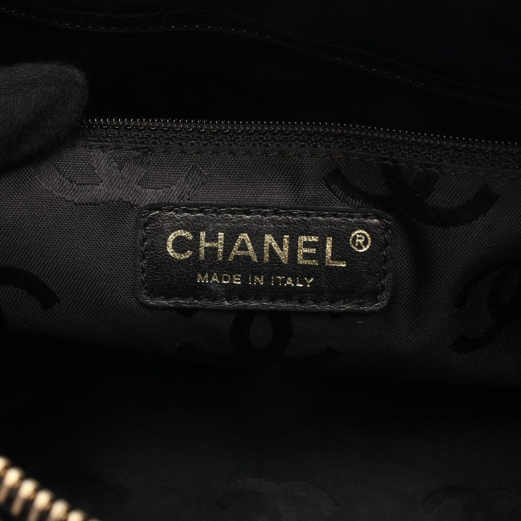 Chanel Handbag Wild Stitch Black Leather — view 4