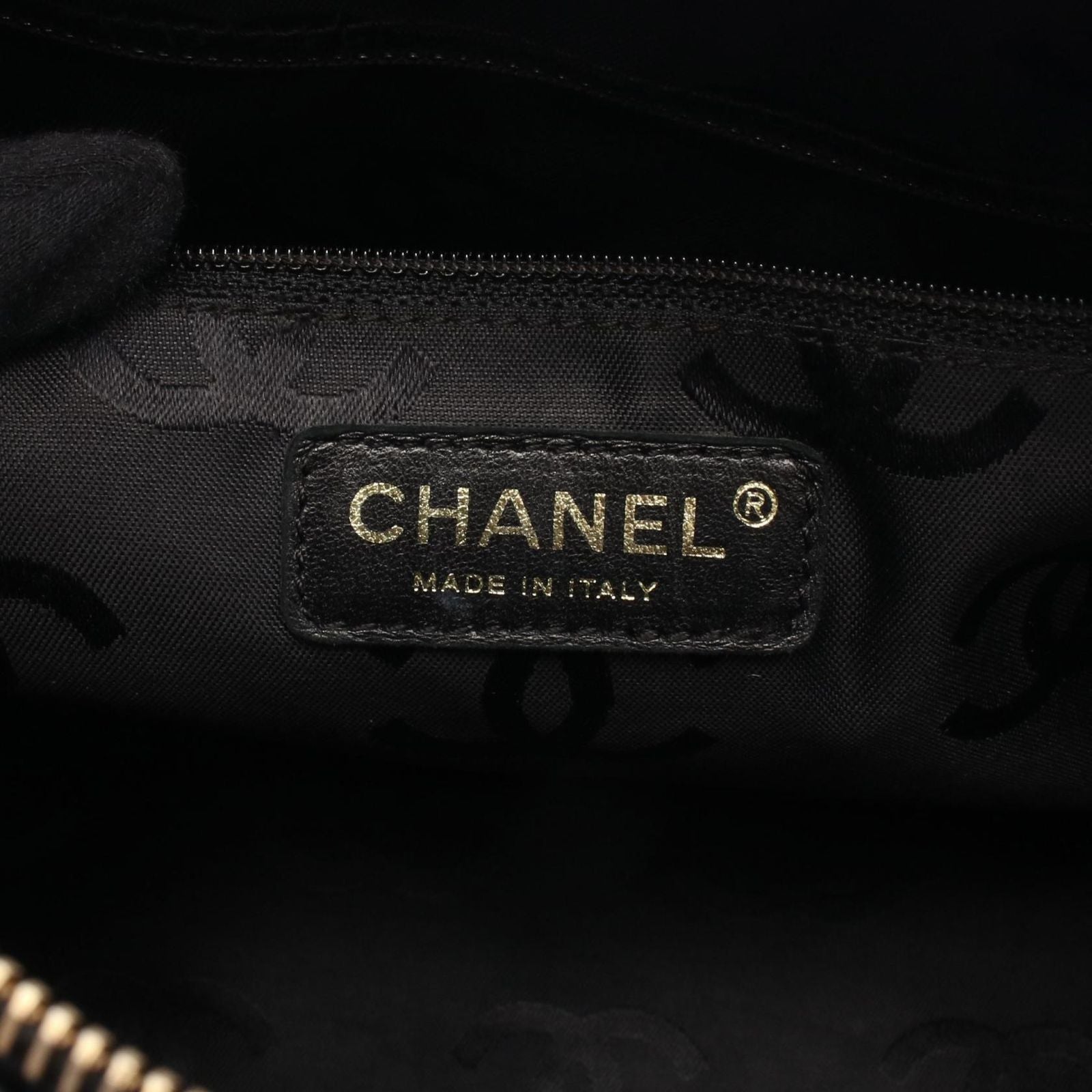 Chanel Handbag Wild Stitch Black Leather — view 4