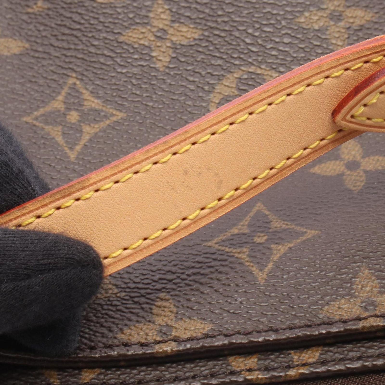 Louis Vuitton Shoulder Bag Viva City PM Canvas Leather — view 9