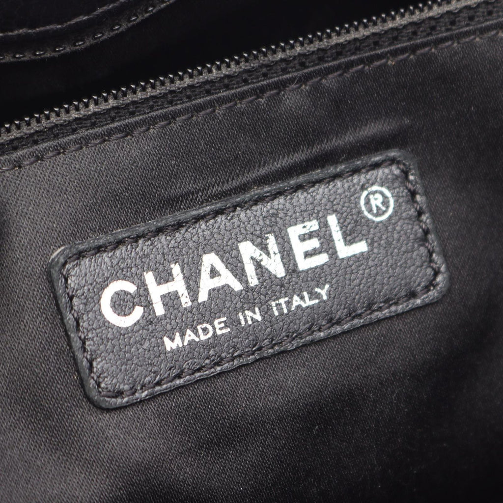 Chanel Tote Quilted Grand Shopping GST Black Caviar Leather GST Chain — view 4
