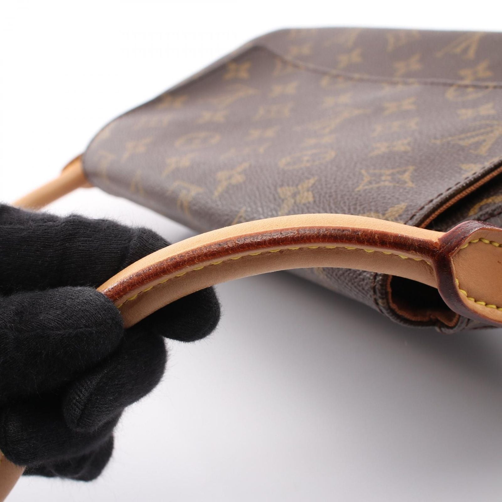 Louis Vuitton Handbag Mini Looping Canvas Leather — view 9