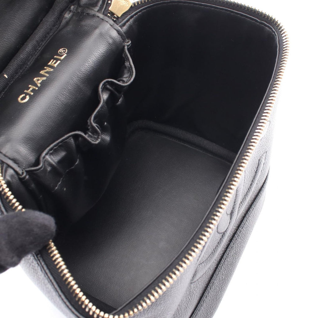 Chanel Handbag CC Logo Black Caviar Leather — view 3
