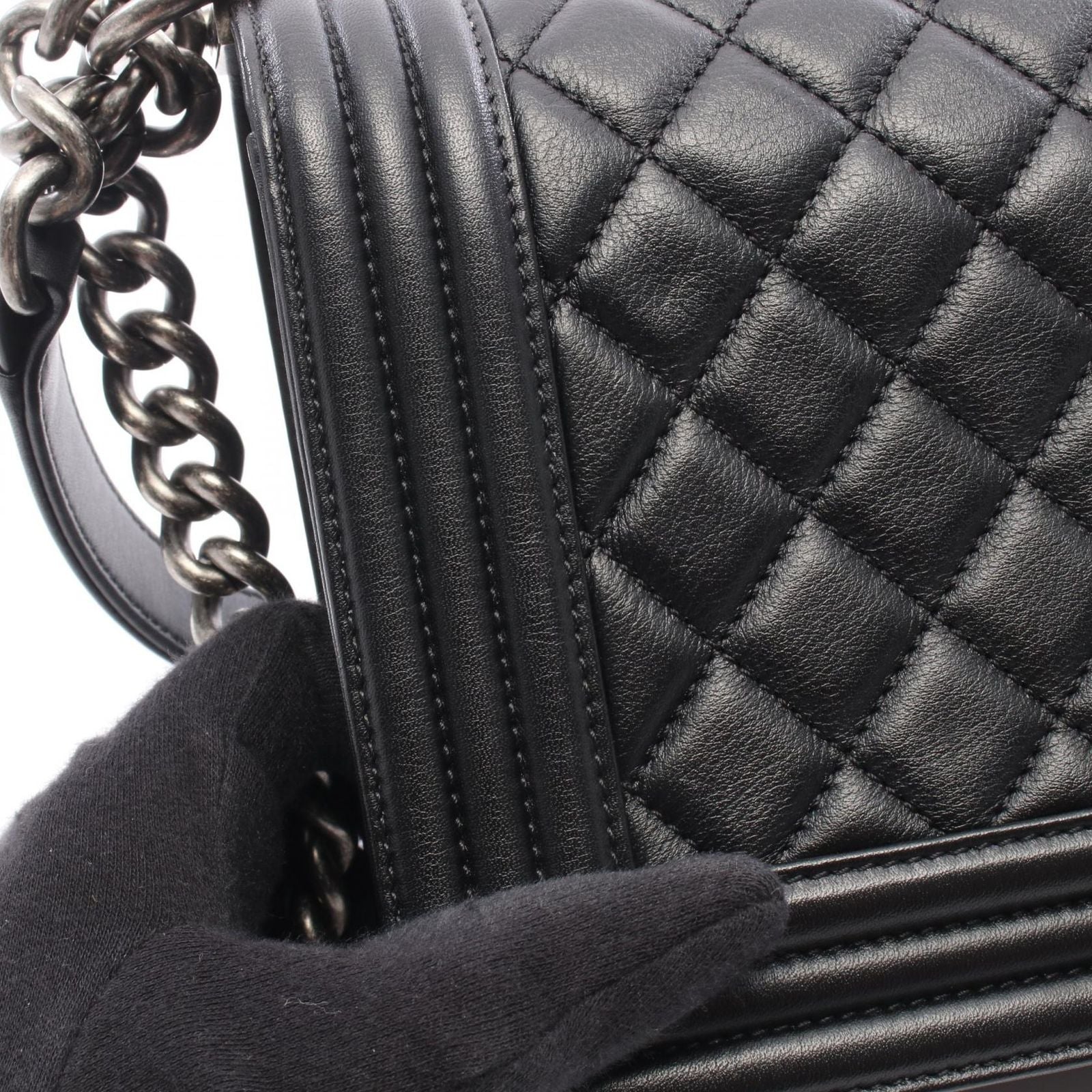 Chanel Shoulder Bag Boy Black Lambskin Boy Chain — view 8