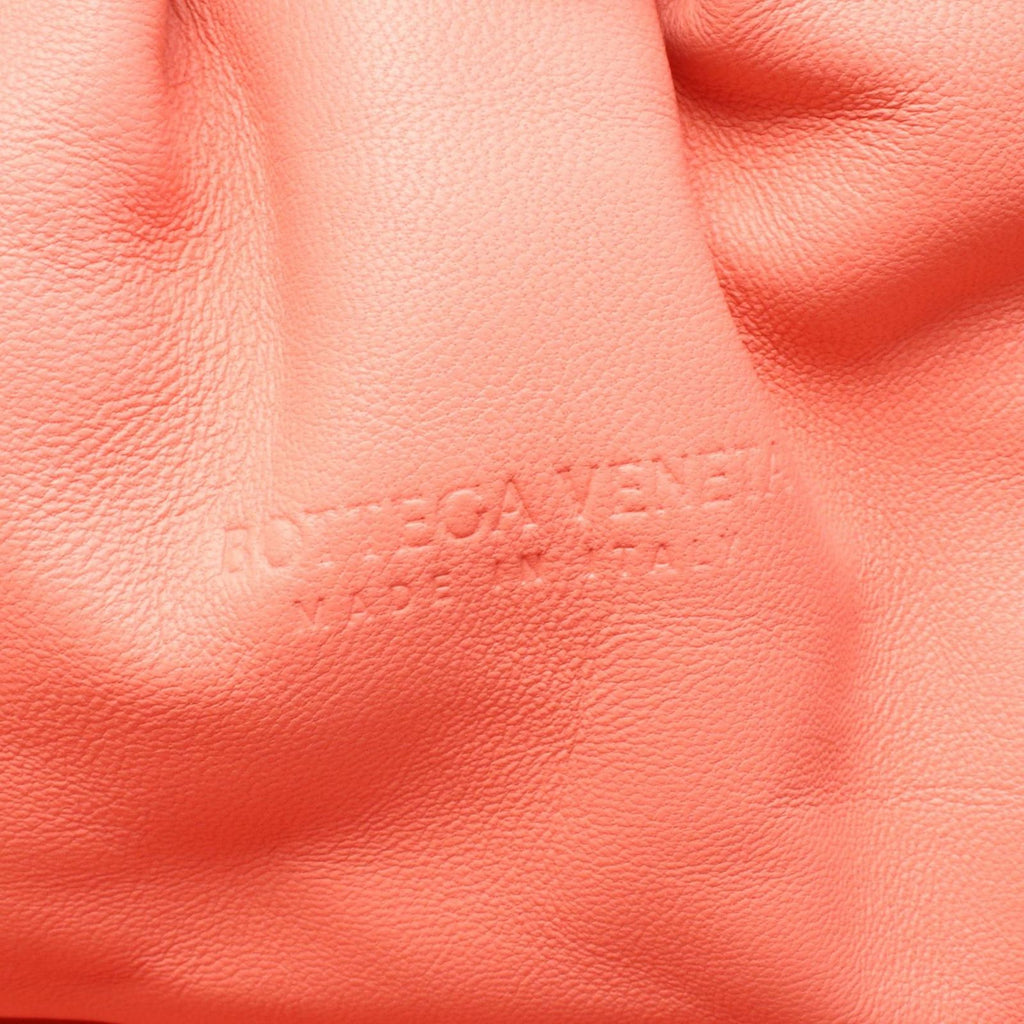 Bottega Veneta Clutch the Pouch Intrecciato Coral Pink Lambskin — view 4