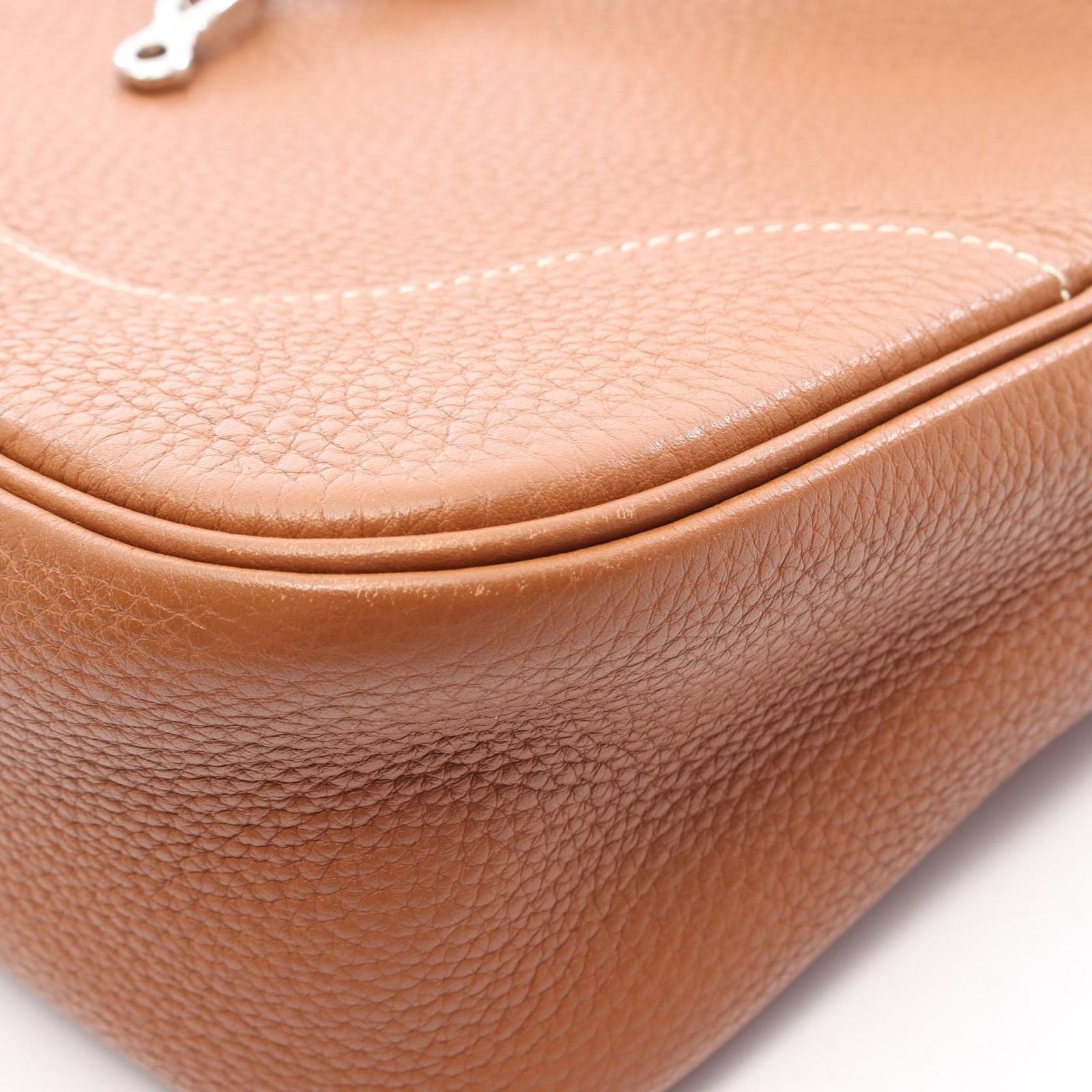 Hermes Shoulder Bag Trim 31 Gold Leather — view 5