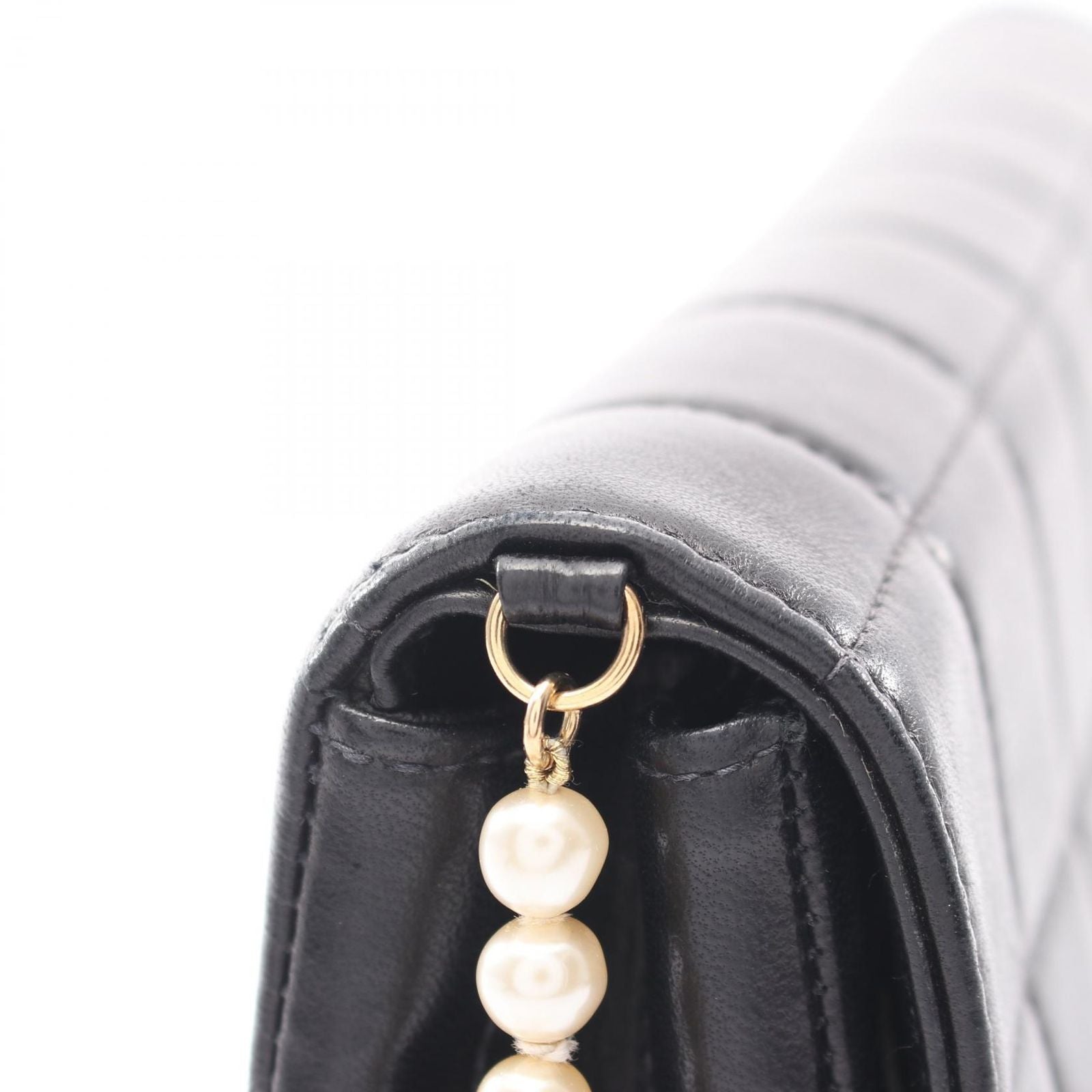 Chanel Shoulder Bag Choco Bar Pearl Chain Black Lambskin — view 7