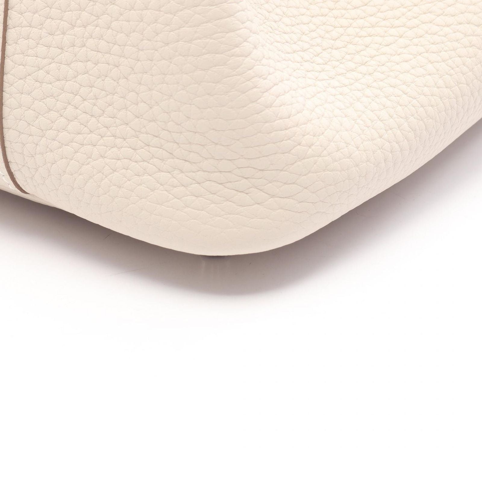 Hermes Handbag Picotin Lock PM Cles Leather — view 6