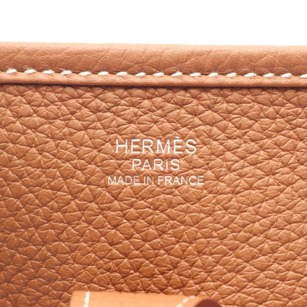 Hermes Shoulder Bag Evelyne 3 Trois PM Gold Leather — view 4