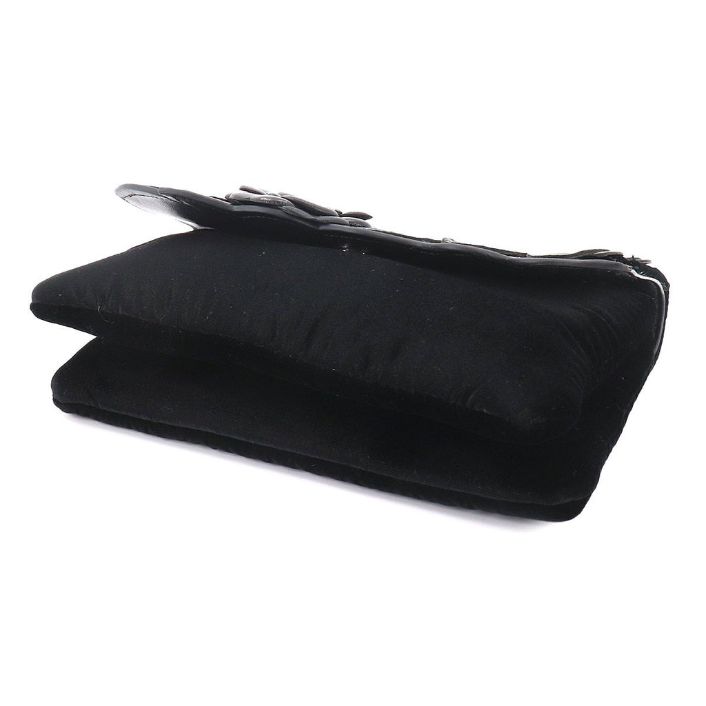 Chanel Icon Chain Shoulder Bag Velour Leather Black Vintage Silver — view 4