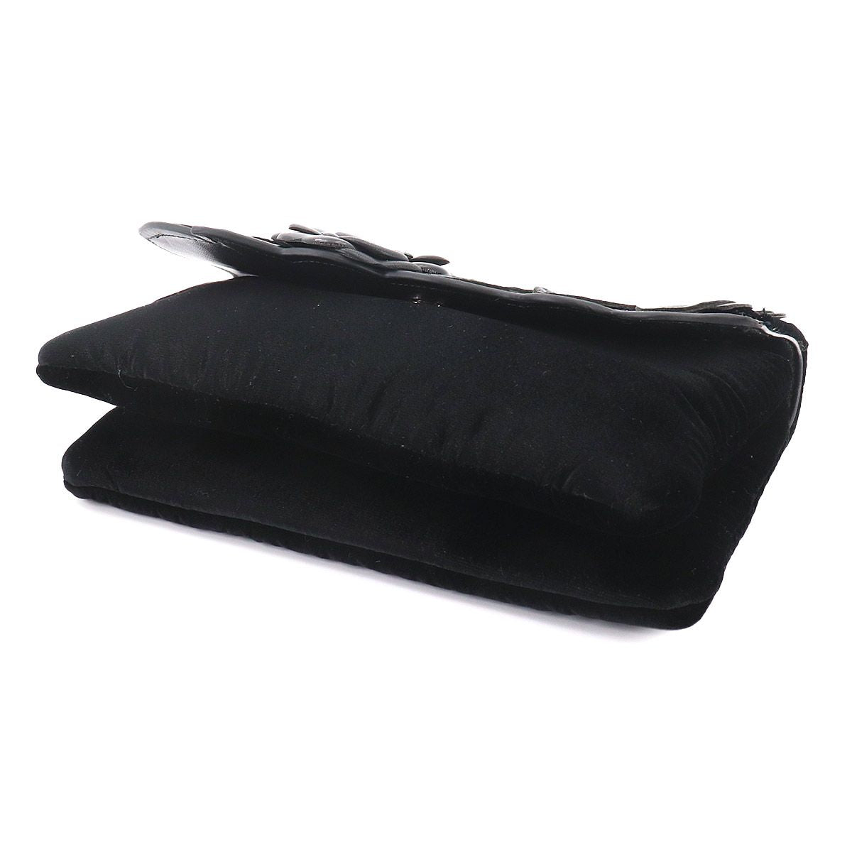Chanel Icon Chain Shoulder Bag Velour Leather Black Vintage Silver — view 4