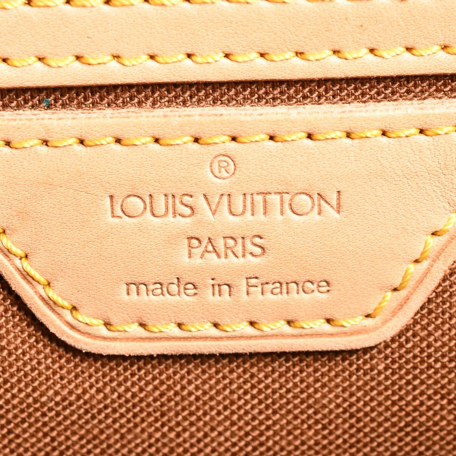Louis Vuitton Backpack Montsouris GM — view 6