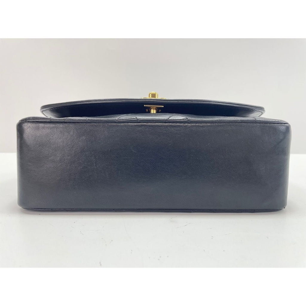 Chanel Shoulder Bag Black — view 5