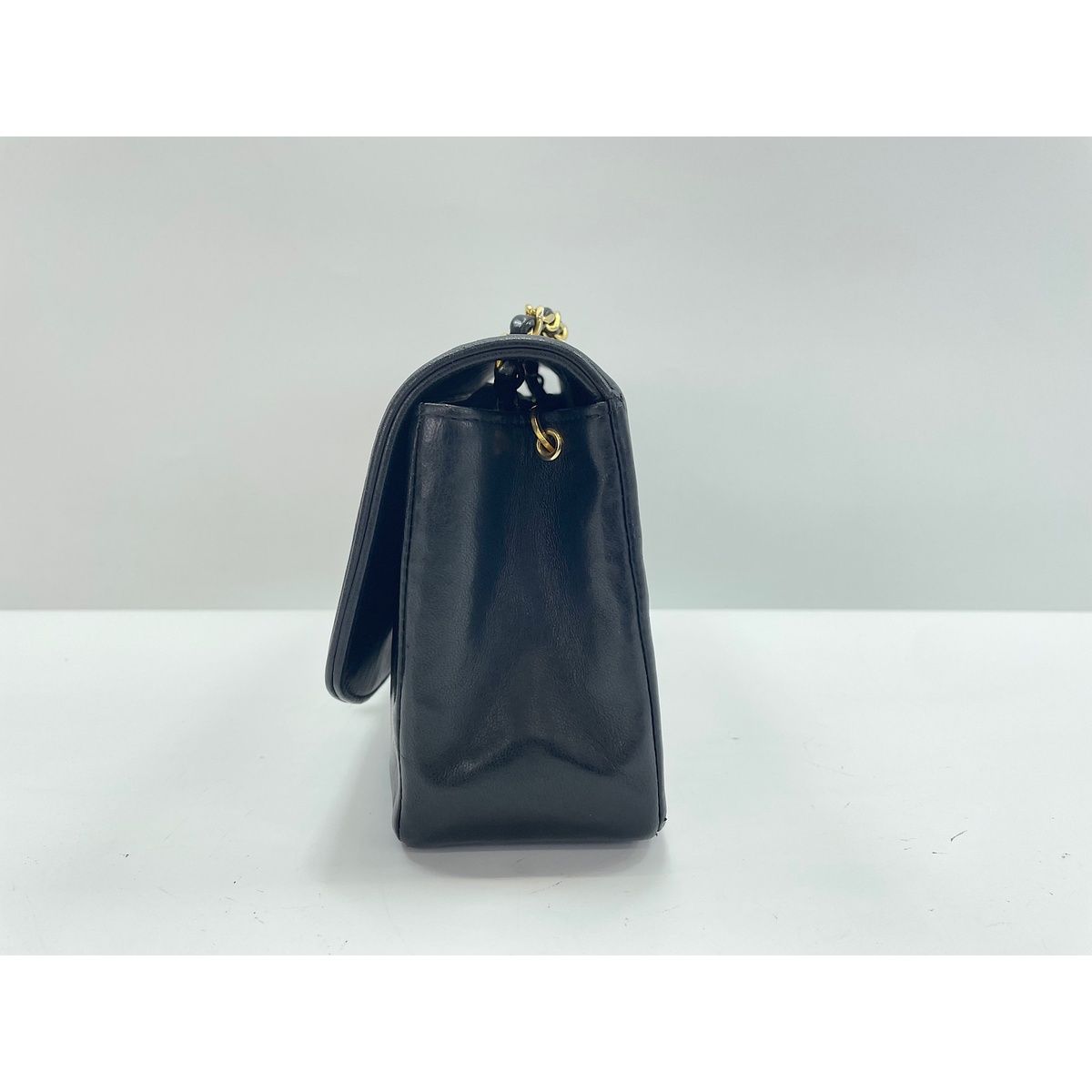 Chanel Shoulder Bag Black — view 4