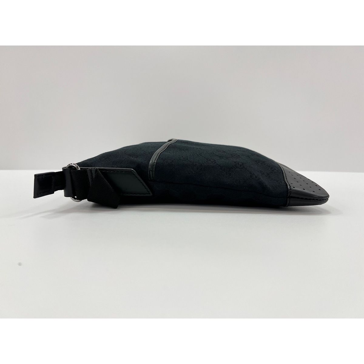 Gucci Shoulder Bag Black — view 5