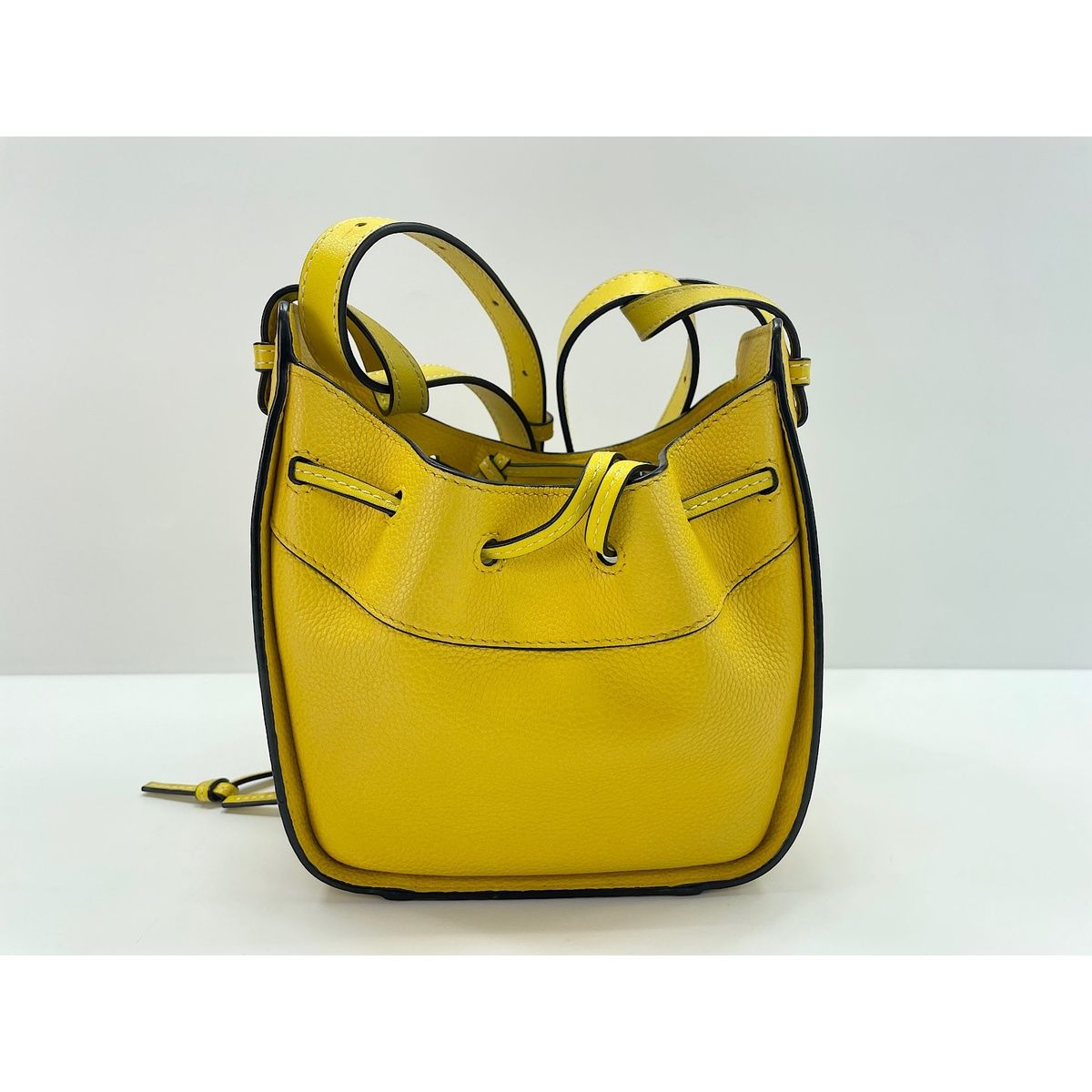 Loewe Shoulder Bag Hammock Mini — view 4