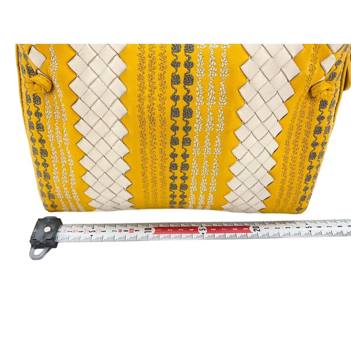 Bottega Veneta Shoulder Bag Intrecciato — view 3