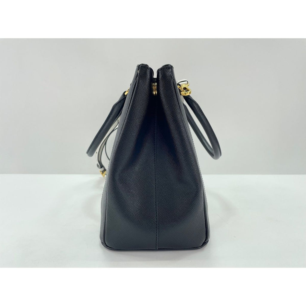 Prada Handbag 2-Way White — view 4