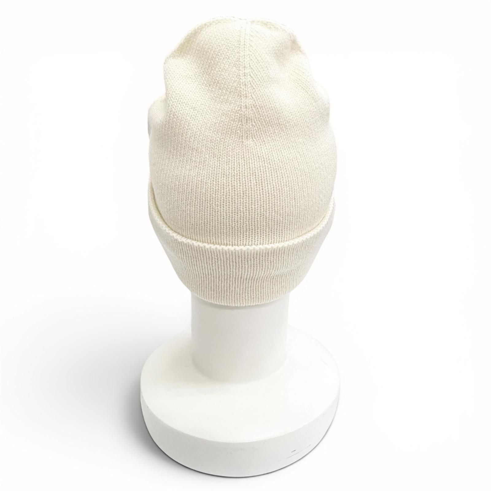 Chanel Cashmere CC Logo Heart Rhinestone Knit Cap White — view 6