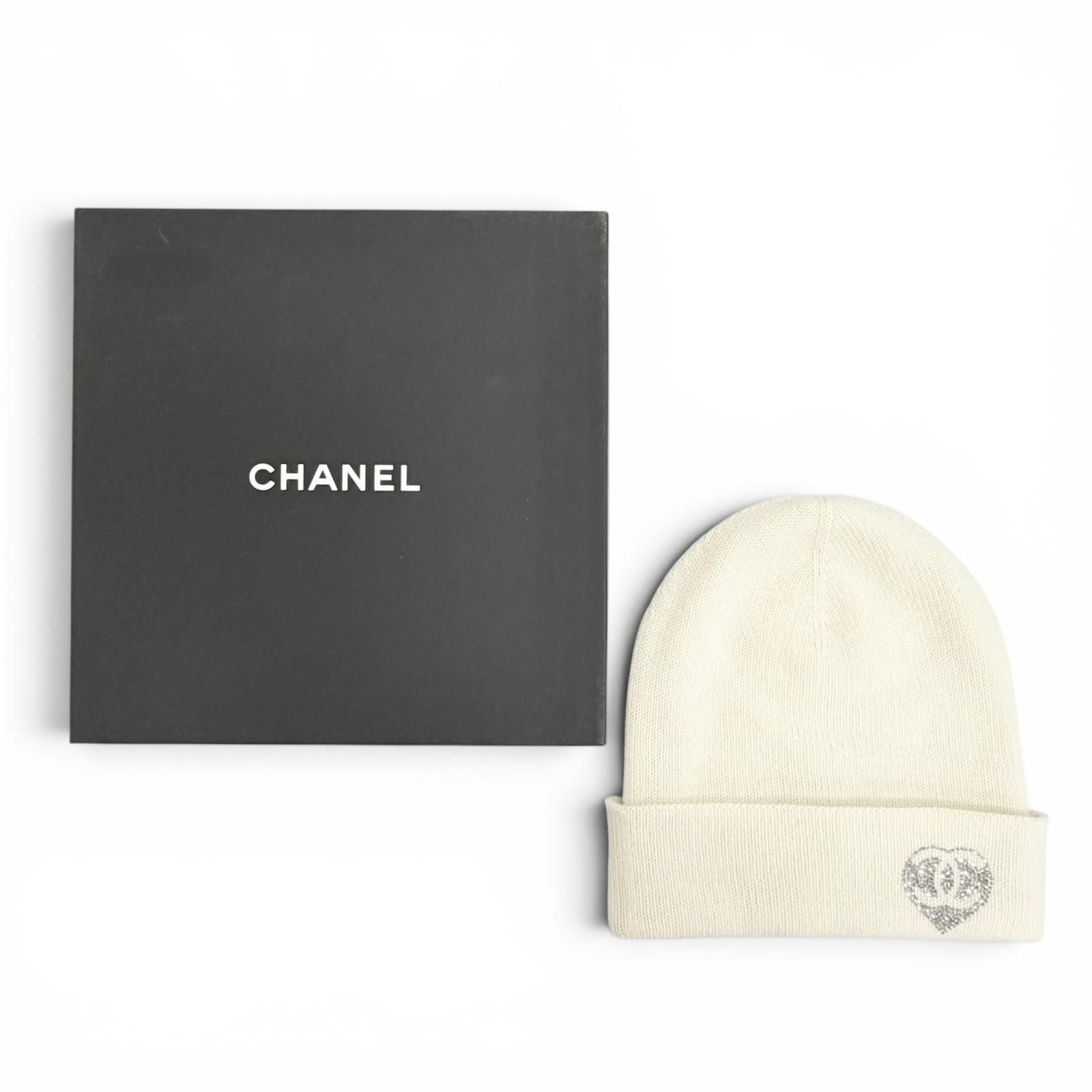 Chanel Cashmere CC Logo Heart Rhinestone Knit Cap White — view 2
