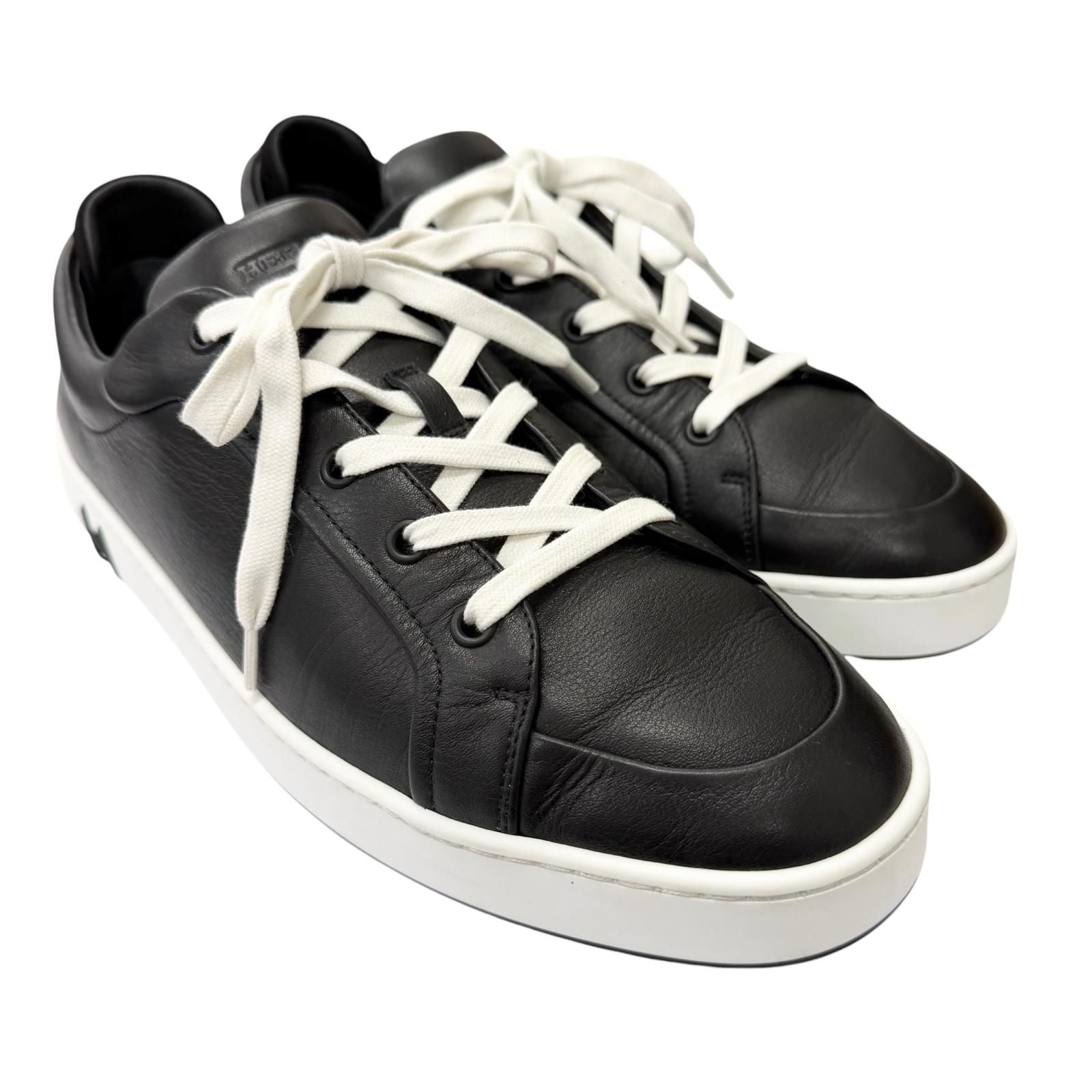 Hermes Kid Leather Logo Lace Up Low Cut Sneakers Black — view 2