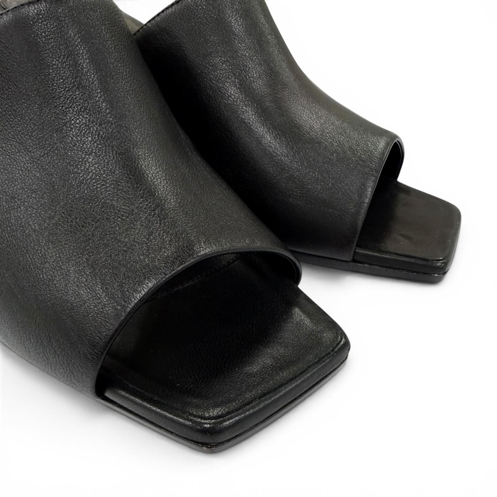 Hermes Iconic Silver Chaine D'ancre Heels Leather Sandals Black — view 8