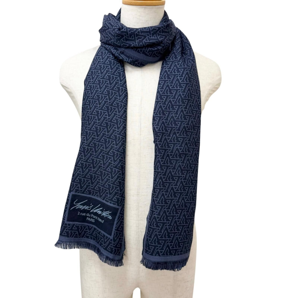 Louis Vuitton Wool Silk LV Stand Out Logo All Over Pattern Shawl Scarf — view 3