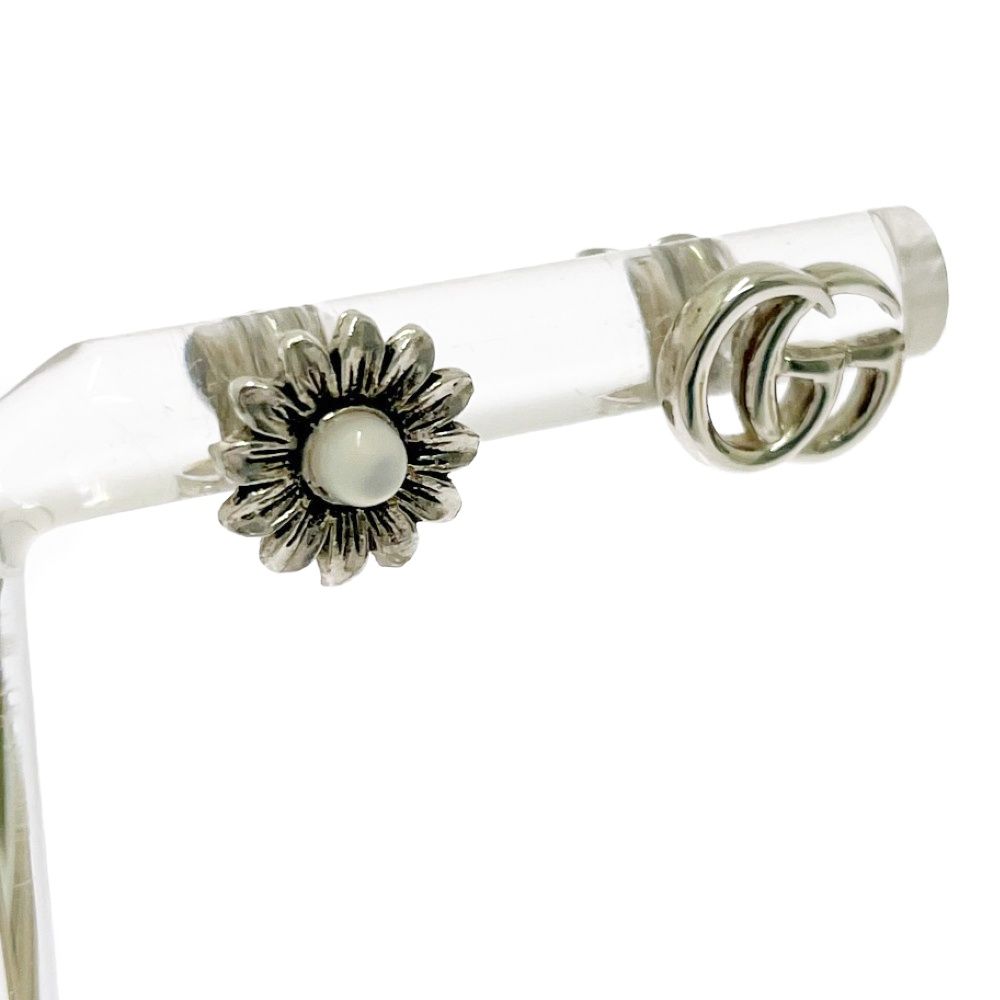 Gucci Silver Double Studs Flower Earrings — view 3